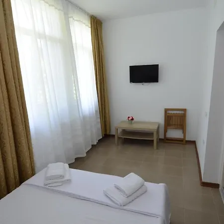 Homestay Vila Calypso *