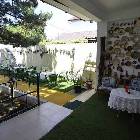 Vila Calypso Homestay *