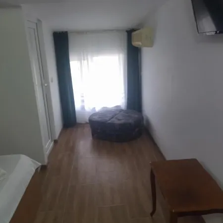 Casa Calypso Проживание в семье Костинешти