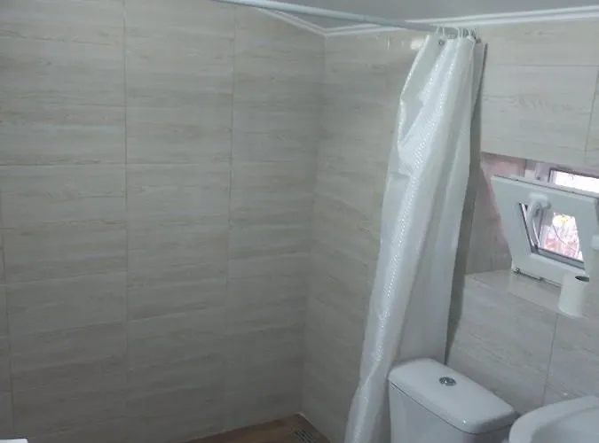 Homestay Casa Calypso Costinesti