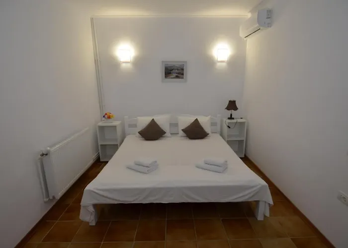 Homestay Casa Calypso Costinesti